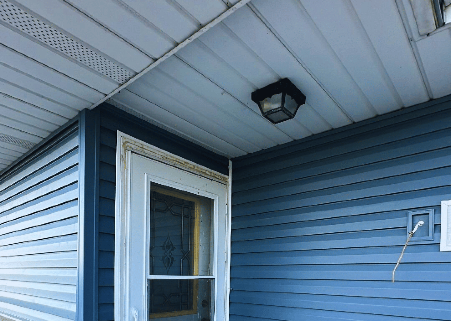 Valparaiso, Nebraska - Siding